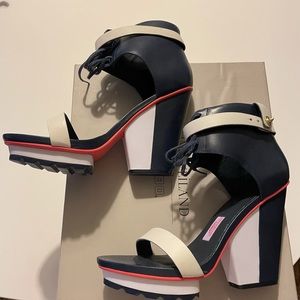 Tsubo open toe high heels